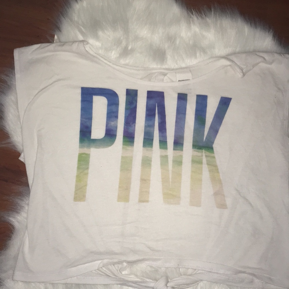 VICTORIA’s SECRET PINK T SHIRT